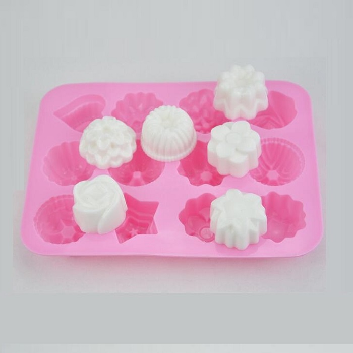 Cake mold