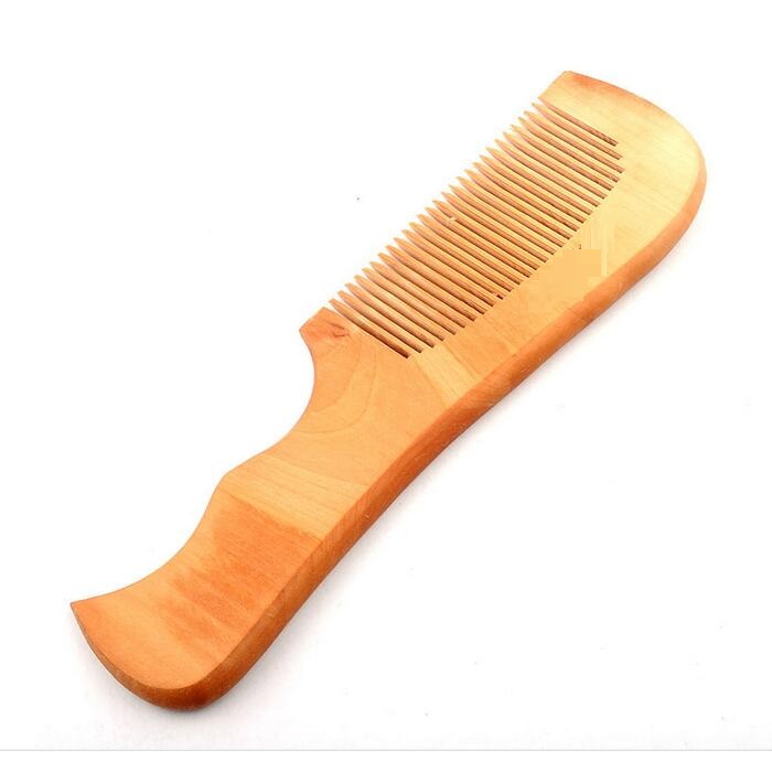 Wood comb from MMCIS