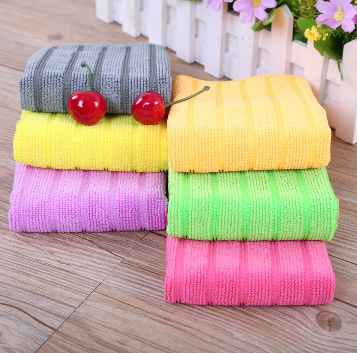 Microfiber cleaning towel from MMCIS