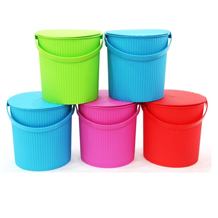 Bucket from MMCIS GROUP