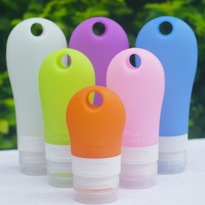 Silicon travel bottle from MMCIS GROUP