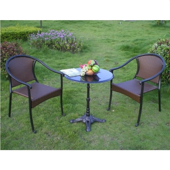 Cast aluminium round table coffe set