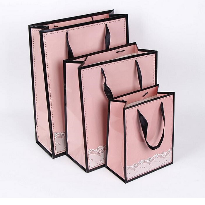 gift bag from MMCIS China