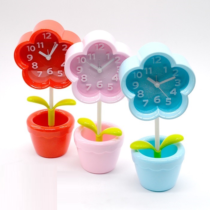 Clock from MMCIS GROUP